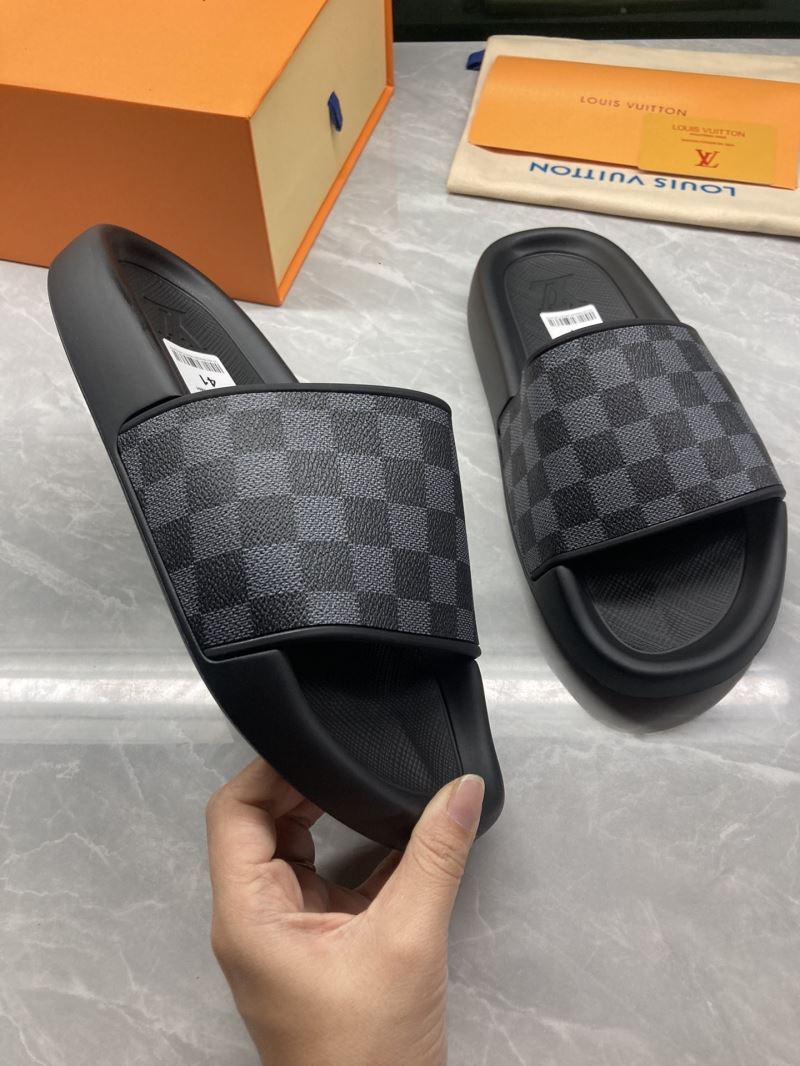 Louis Vuitton Slippers